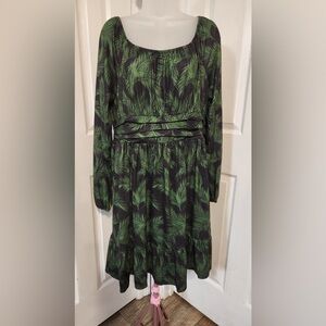 Green Leaf Print Dress